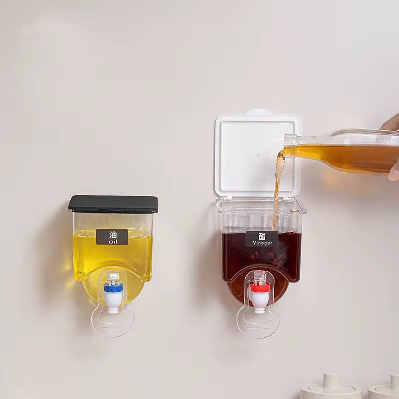 Plastic liquid oil boxes
