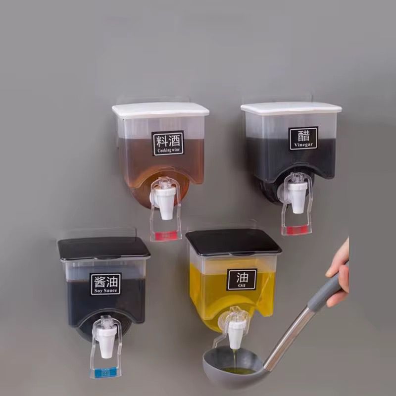Plastic liquid oil boxes