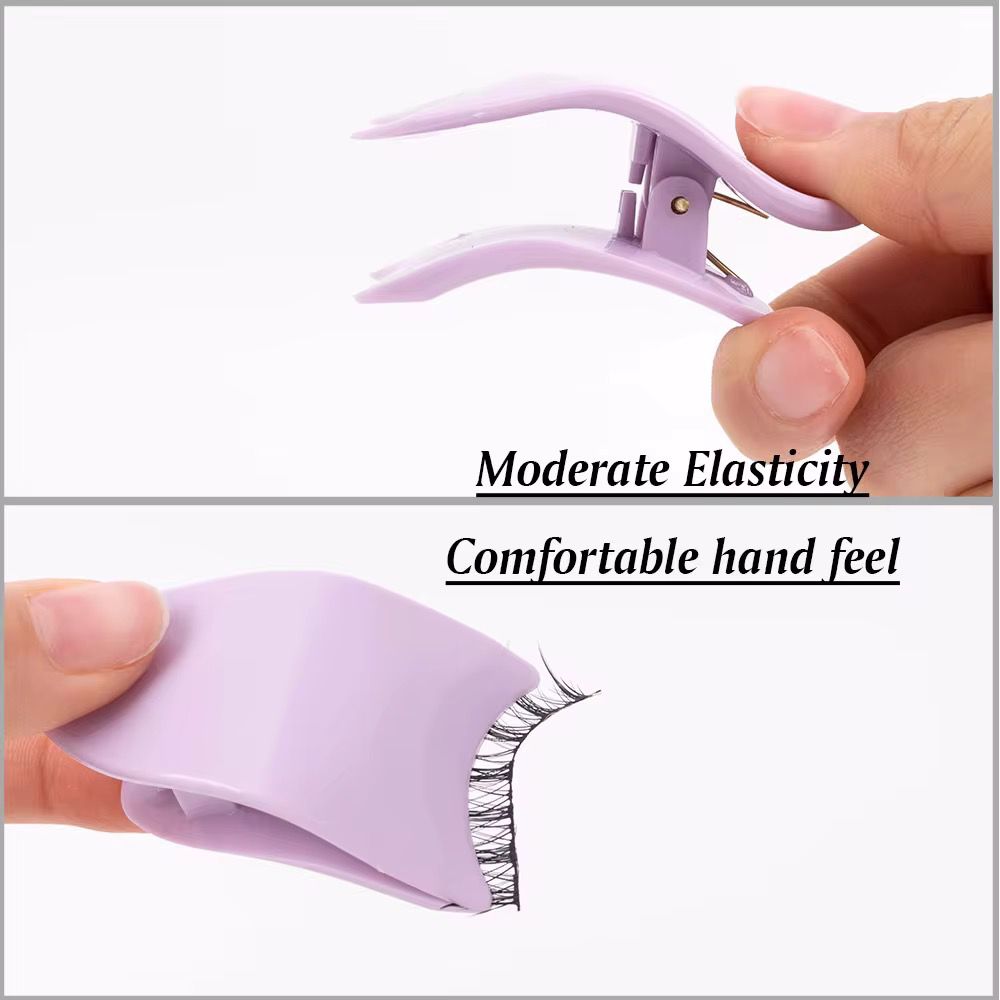 Eyelash applicator